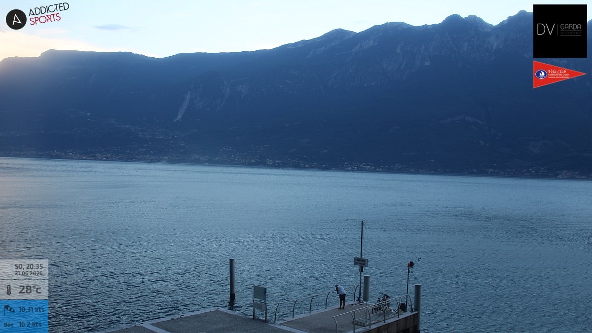Archiv Foto Webcam Gardasee Campione del Garda