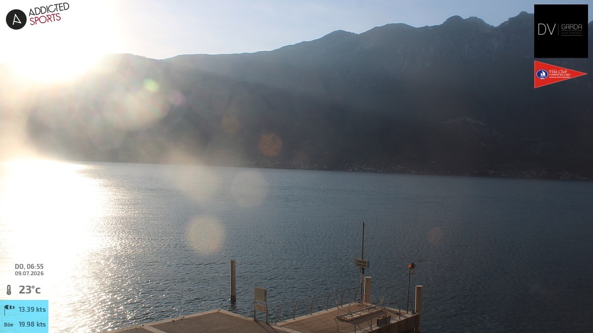 Archiv Foto Webcam Gardasee Campione del Garda