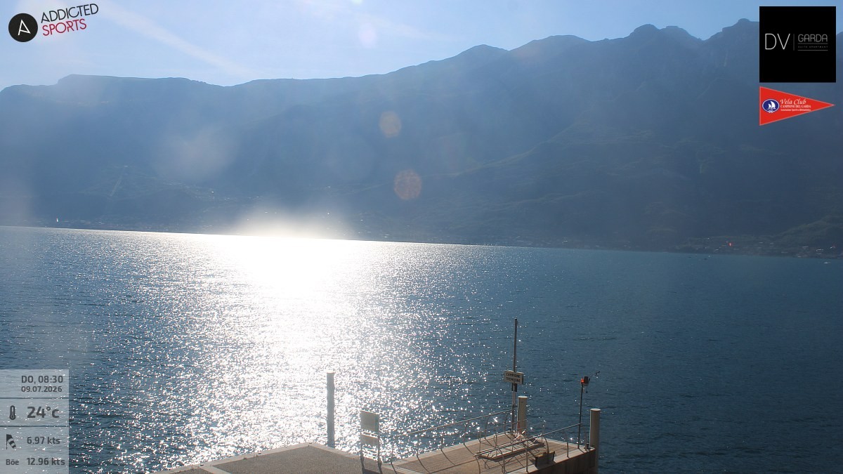 Archiv Foto Webcam Gardasee Campione del Garda