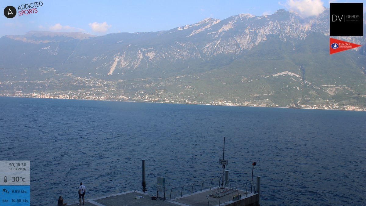 Archiv Foto Webcam Gardasee Campione del Garda