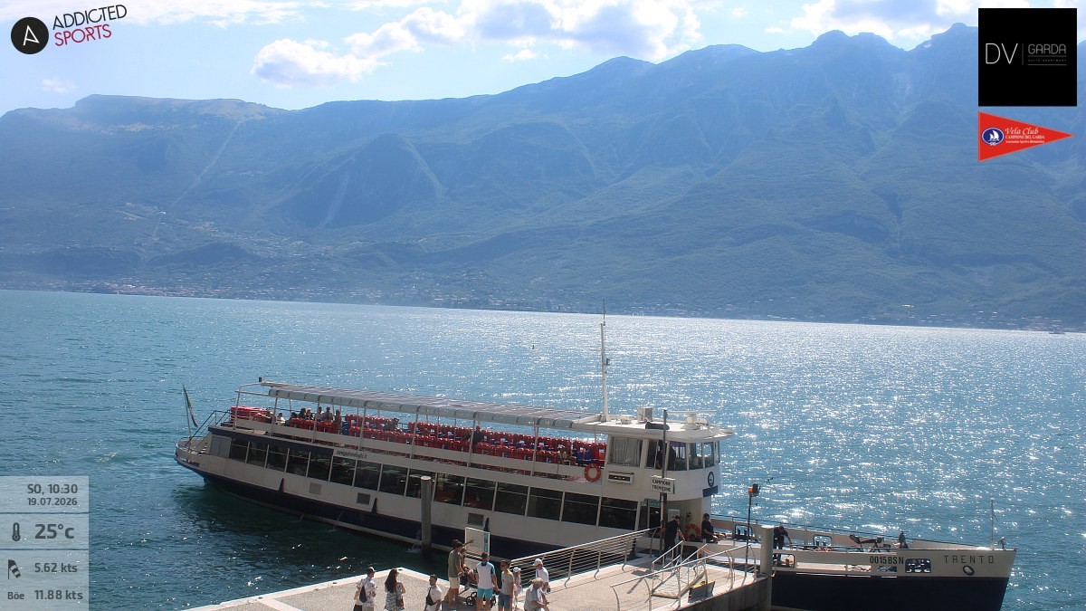 Archiv Foto Webcam Gardasee Campione del Garda