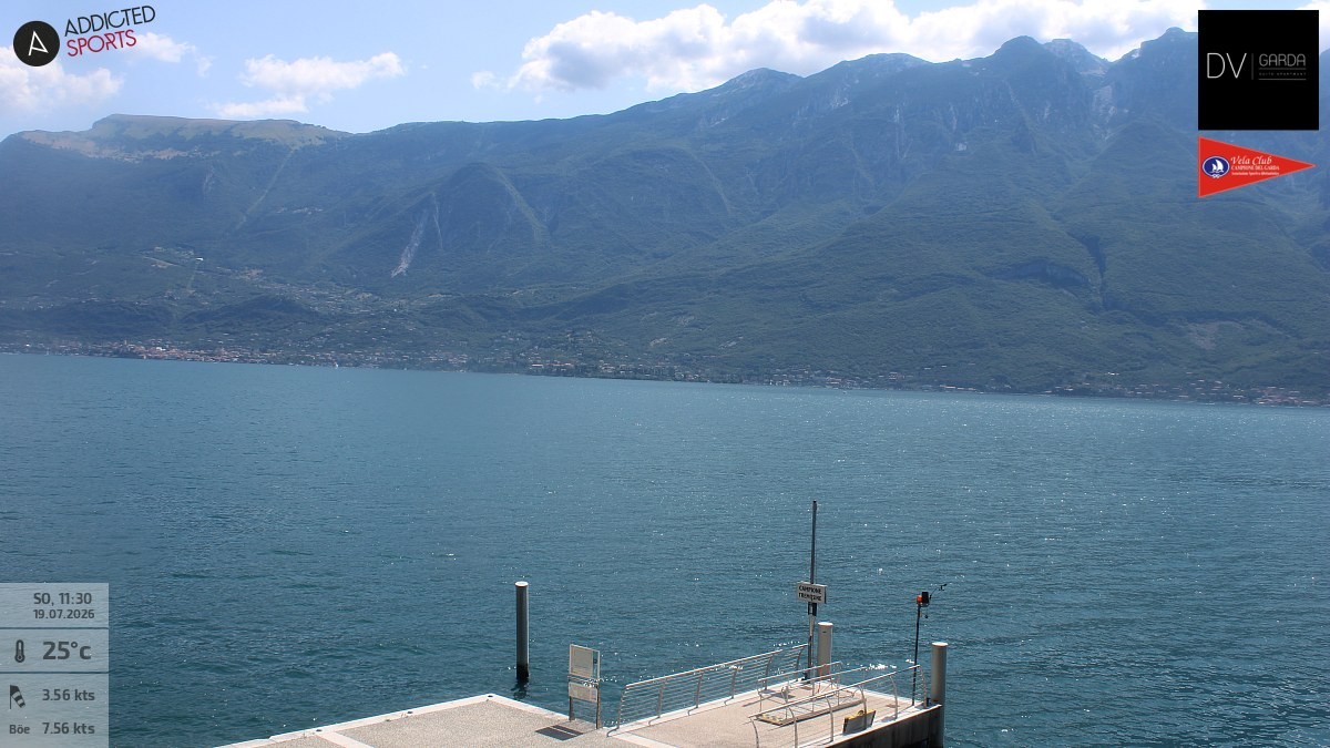 Archiv Foto Webcam Gardasee Campione del Garda