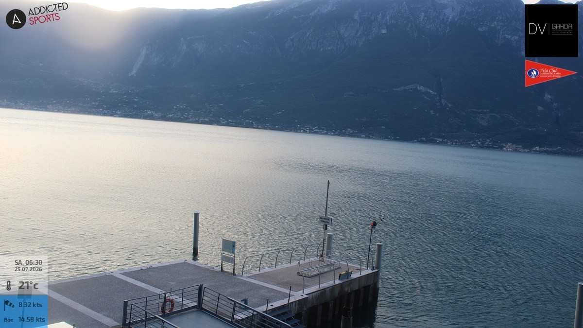 Archiv Foto Webcam Gardasee Campione del Garda