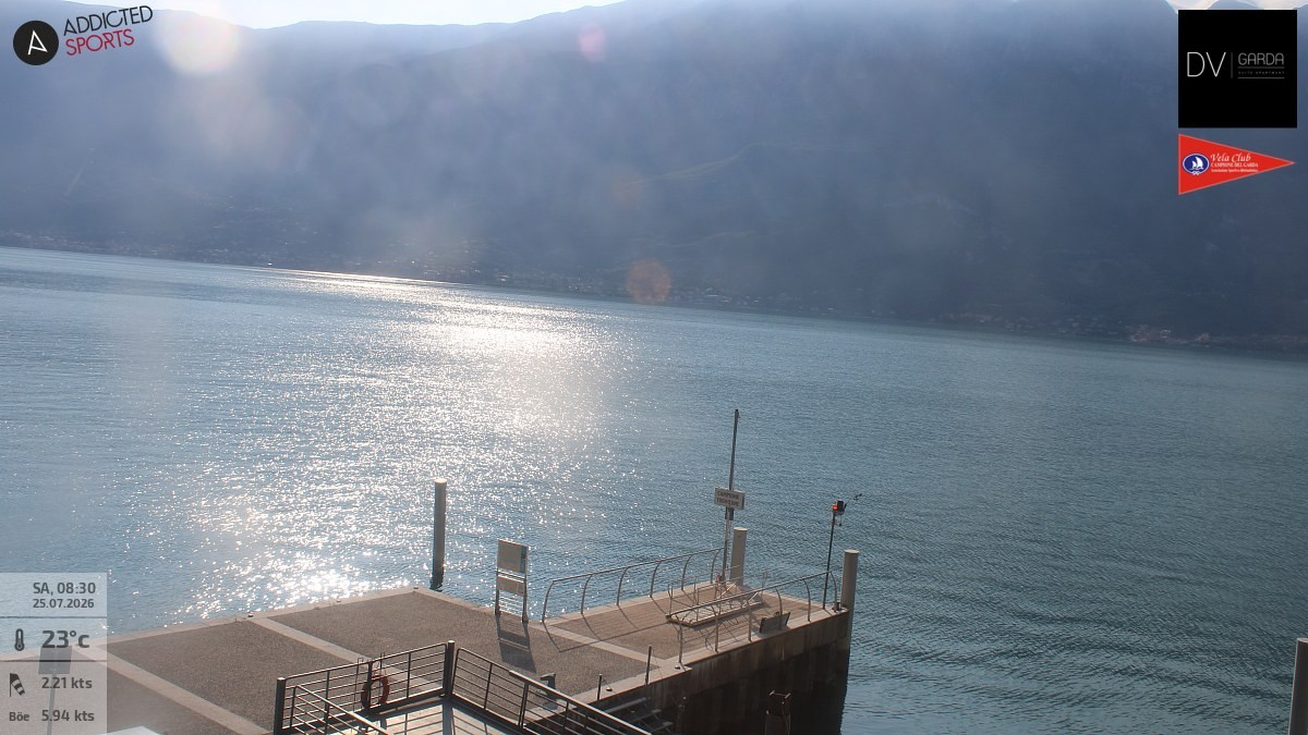 Archiv Foto Webcam Gardasee Campione del Garda