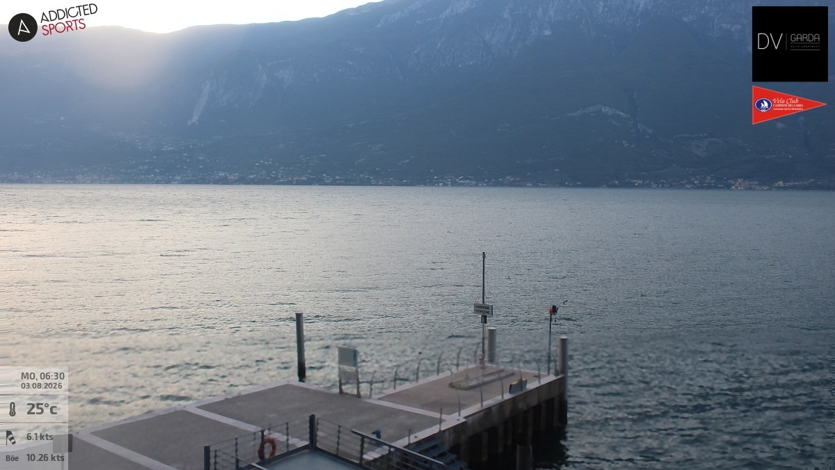 Archiv Foto Webcam Gardasee Campione del Garda