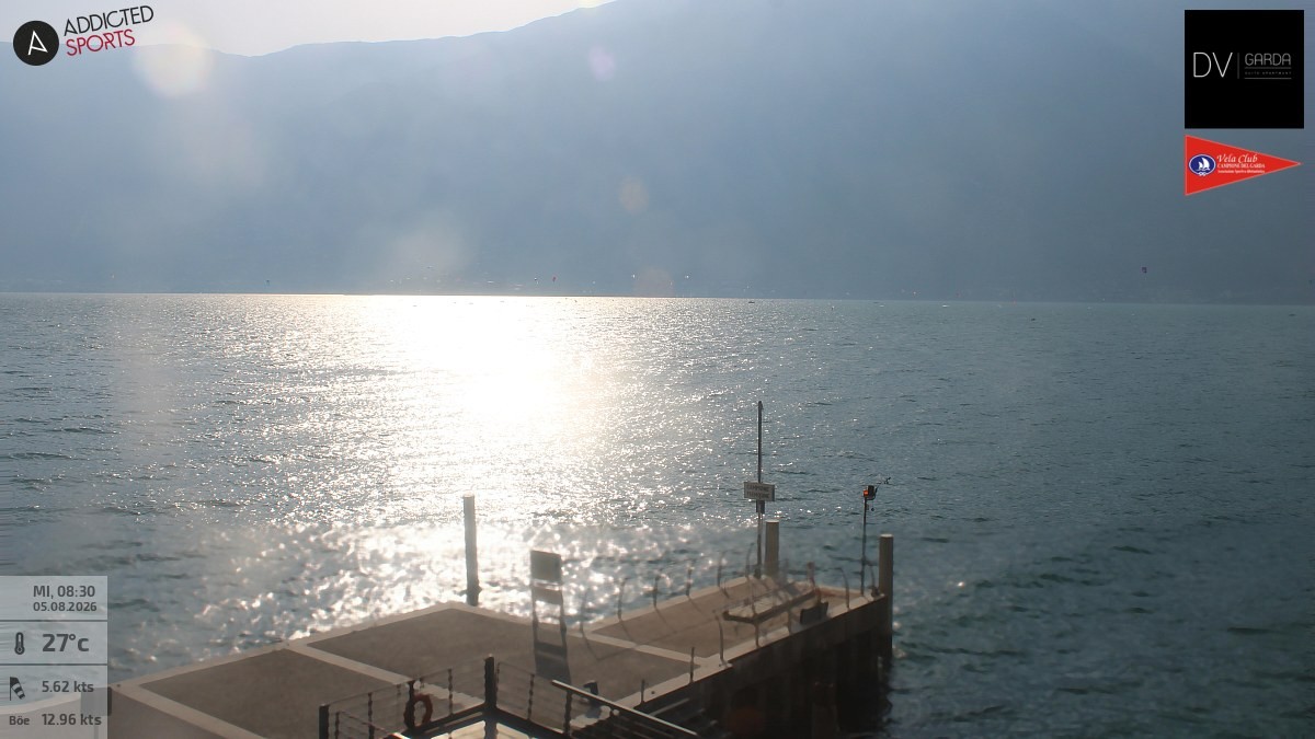 Archiv Foto Webcam Gardasee Campione del Garda
