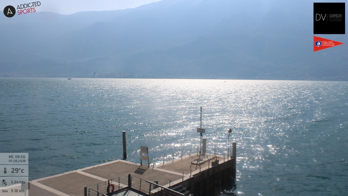 Archiv Foto Webcam Gardasee Campione del Garda