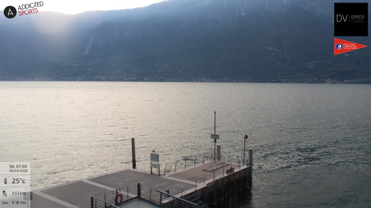 Archiv Foto Webcam Gardasee Campione del Garda