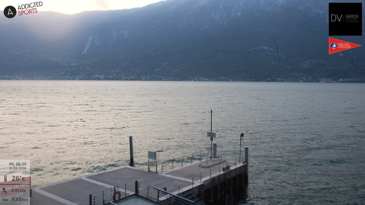 Archiv Foto Webcam Gardasee Campione del Garda