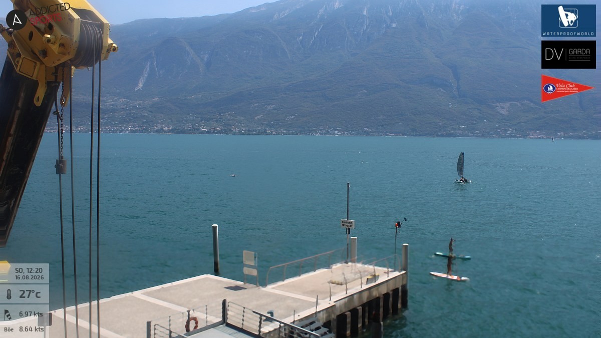 Archiv Foto Webcam Gardasee Campione del Garda