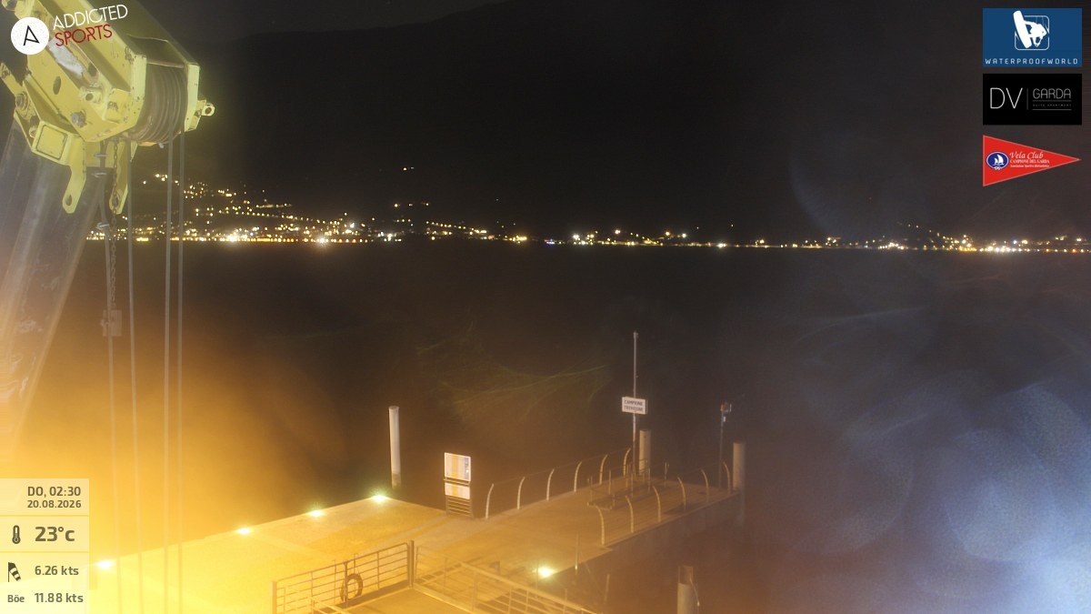 Archiv Foto Webcam Gardasee Campione del Garda