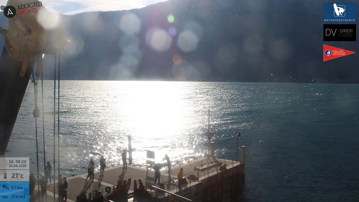 Archiv Foto Webcam Gardasee Campione del Garda