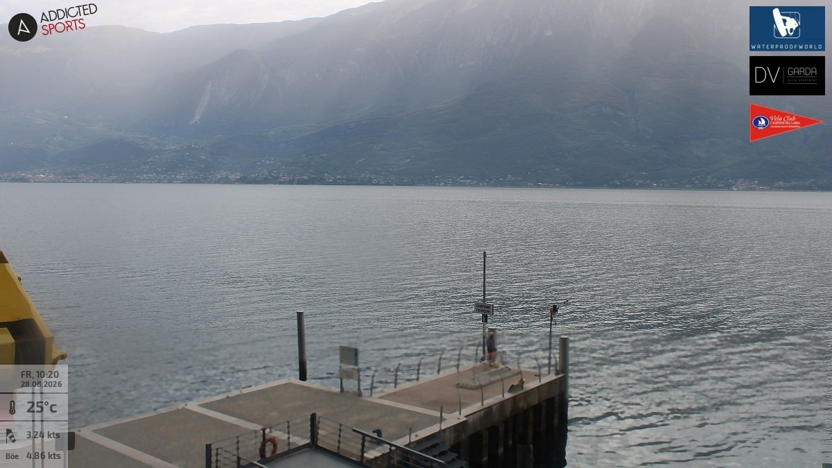 Archiv Foto Webcam Gardasee Campione del Garda