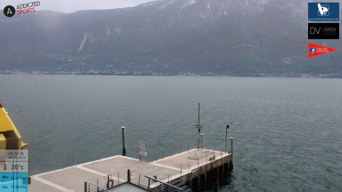 Archiv Foto Webcam Gardasee Campione del Garda