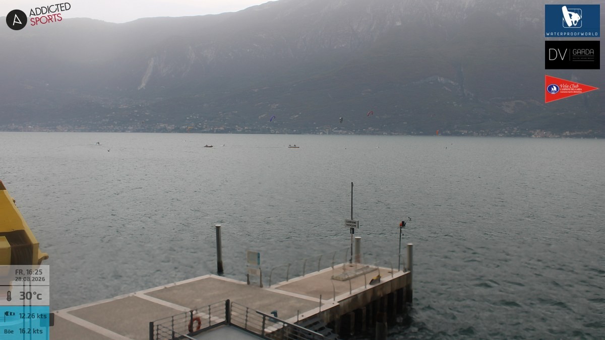 Archiv Foto Webcam Gardasee Campione del Garda