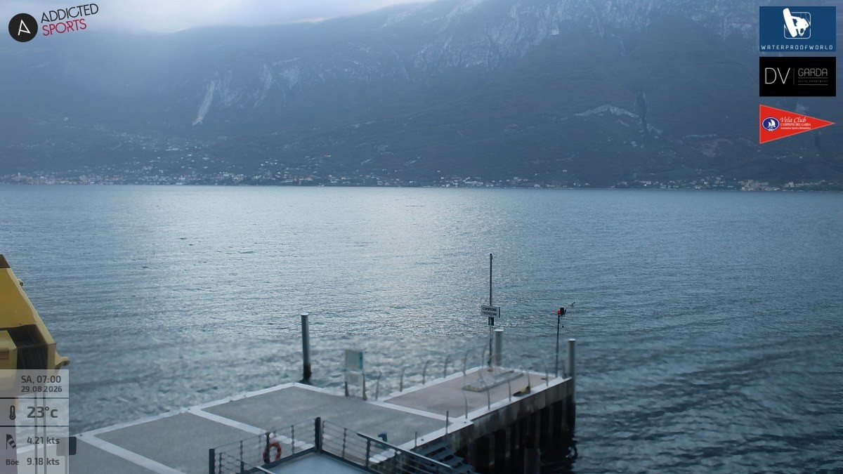 Archiv Foto Webcam Gardasee Campione del Garda
