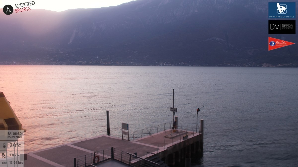 Archiv Foto Webcam Gardasee Campione del Garda