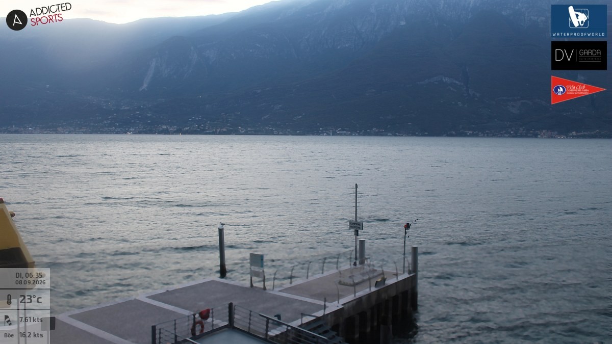 Archiv Foto Webcam Gardasee Campione del Garda