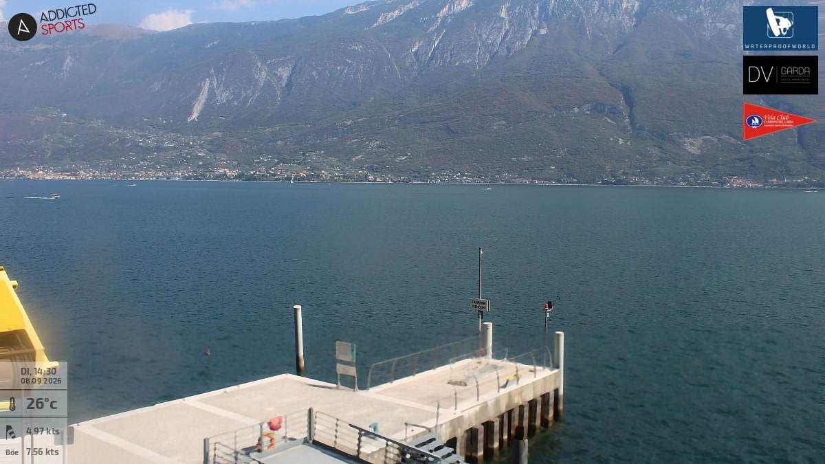 Archiv Foto Webcam Gardasee Campione del Garda
