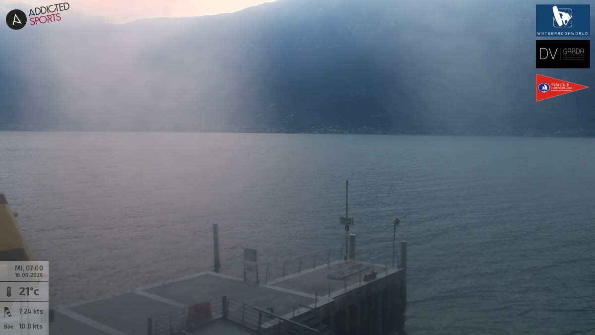 Archiv Foto Webcam Gardasee Campione del Garda