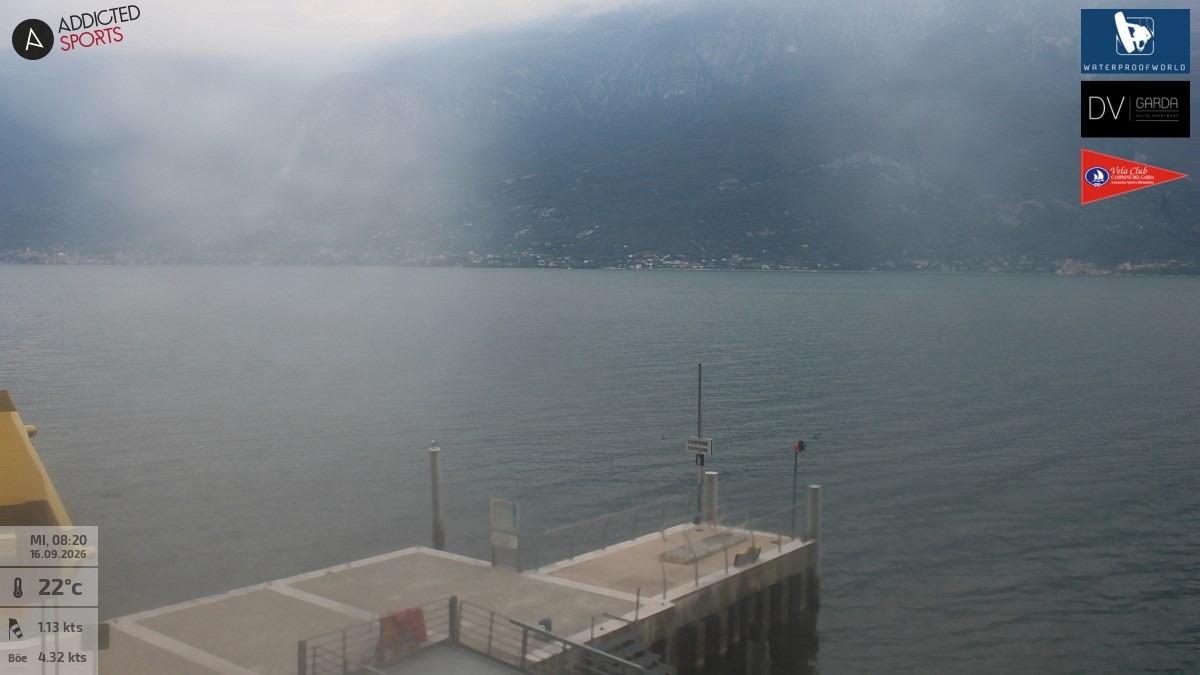 Archiv Foto Webcam Gardasee Campione del Garda