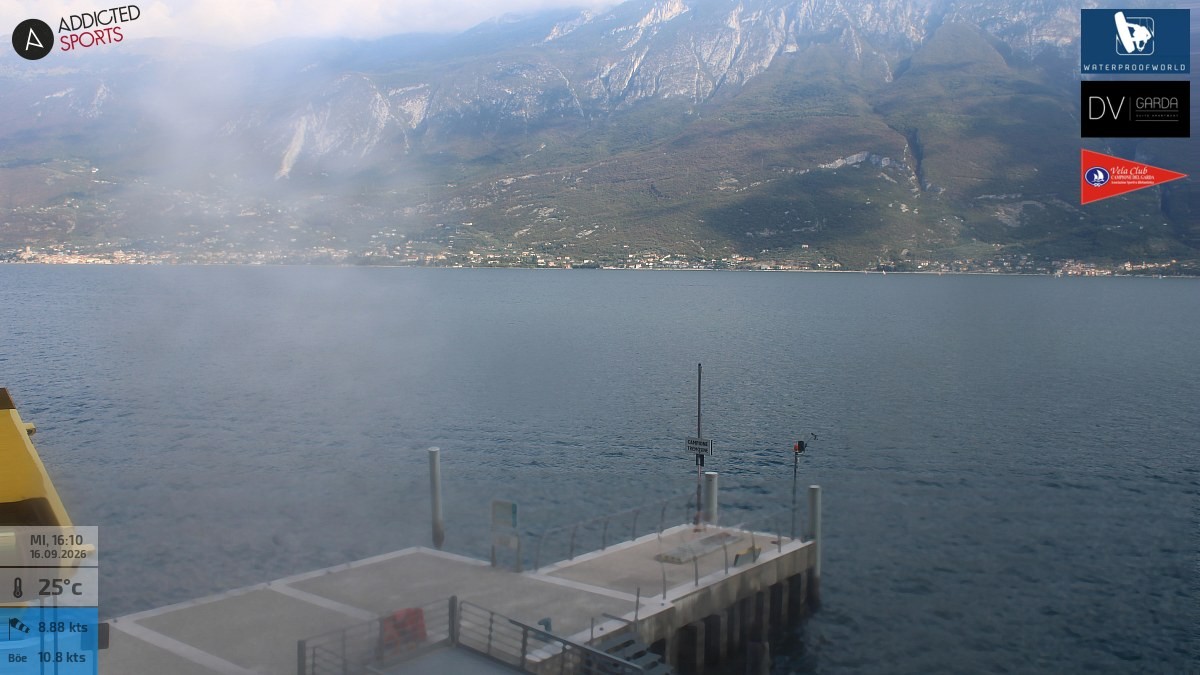 Archiv Foto Webcam Gardasee Campione del Garda