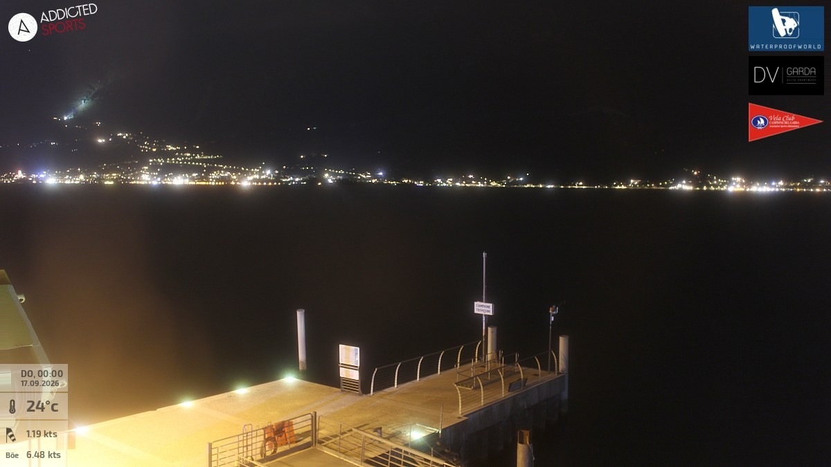 Archiv Foto Webcam Gardasee Campione del Garda