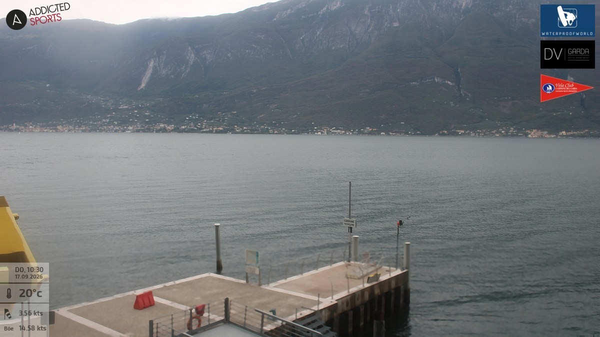 Archiv Foto Webcam Gardasee Campione del Garda