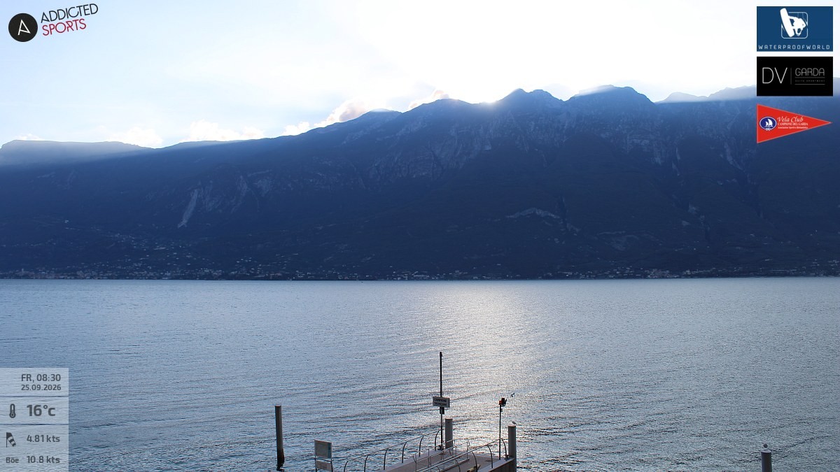 Archiv Foto Webcam Gardasee Campione del Garda