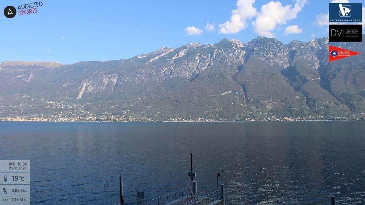 Archiv Foto Webcam Gardasee Campione del Garda