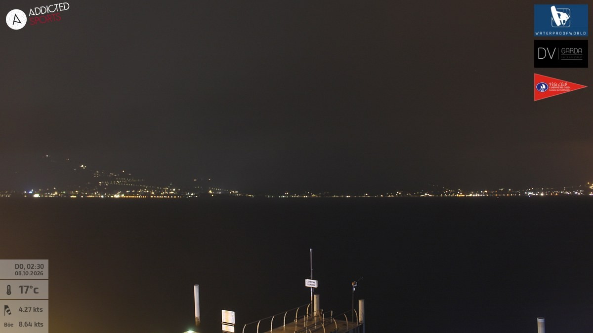 Archiv Foto Webcam Gardasee Campione del Garda