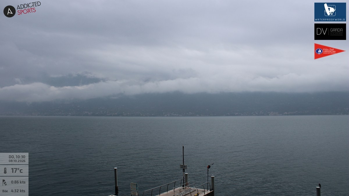 Archiv Foto Webcam Gardasee Campione del Garda