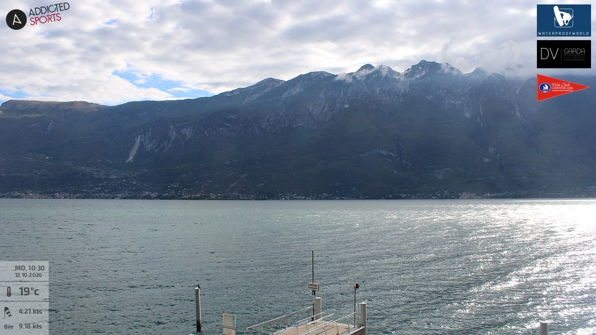 Archiv Foto Webcam Gardasee Campione del Garda