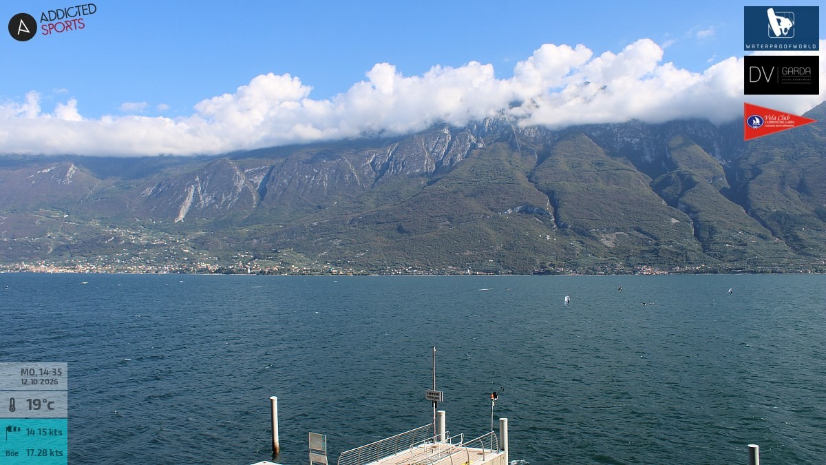 Archiv Foto Webcam Gardasee Campione del Garda