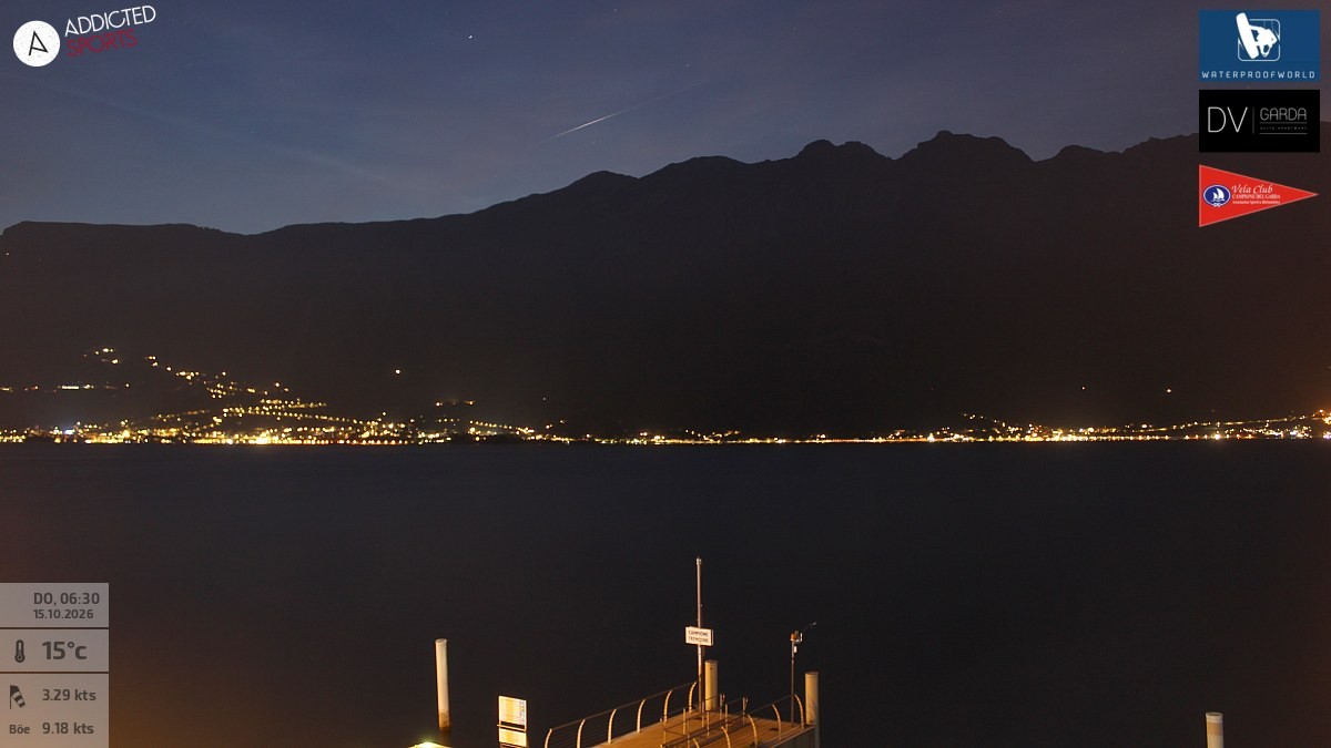 Archiv Foto Webcam Gardasee Campione del Garda