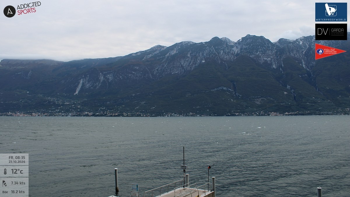 Archiv Foto Webcam Gardasee Campione del Garda