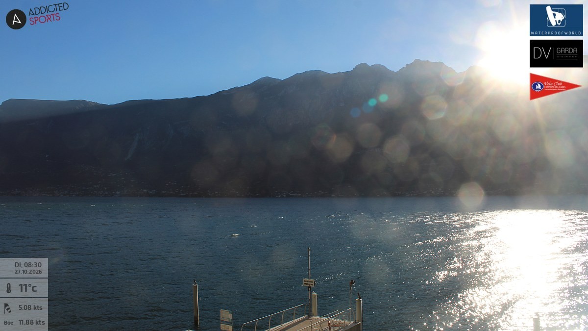 Archiv Foto Webcam Gardasee Campione del Garda