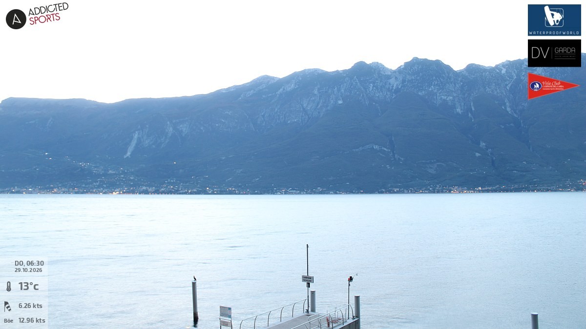 Archiv Foto Webcam Gardasee Campione del Garda