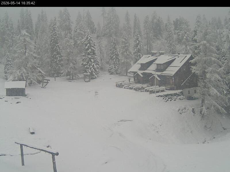 Archiv Foto Webcam Galsterbergalm Hütte