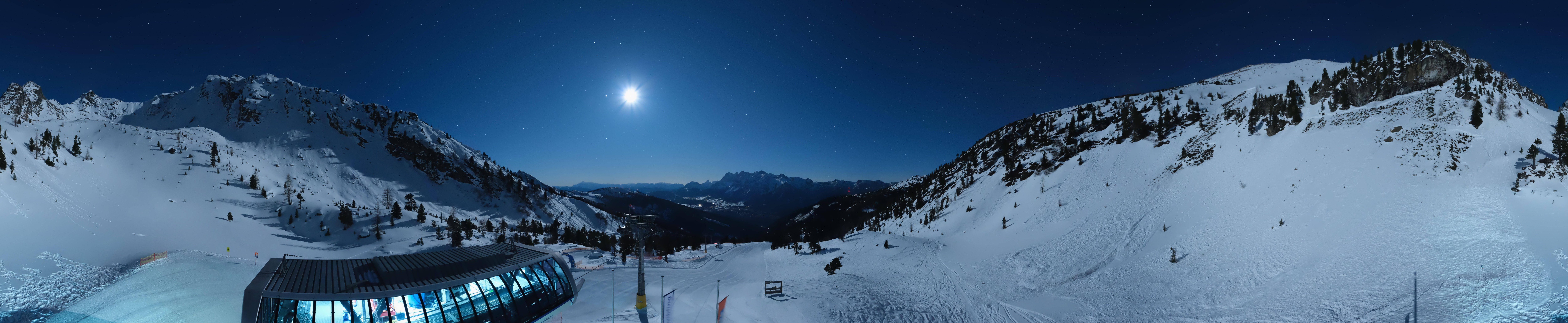Archived image Webcam Hauser Kaibling, Styria - View towards Schladminger Tauern