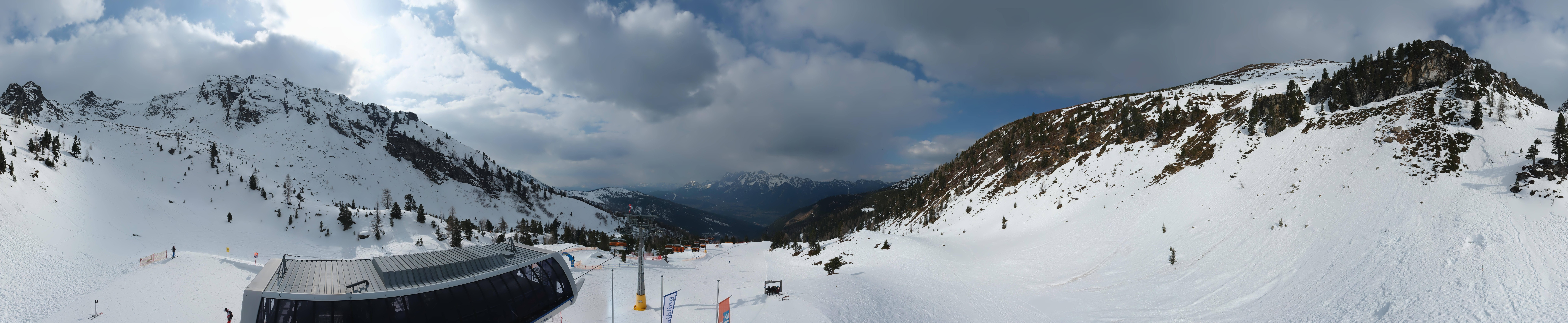 Archived image Webcam Hauser Kaibling, Styria - View towards Schladminger Tauern