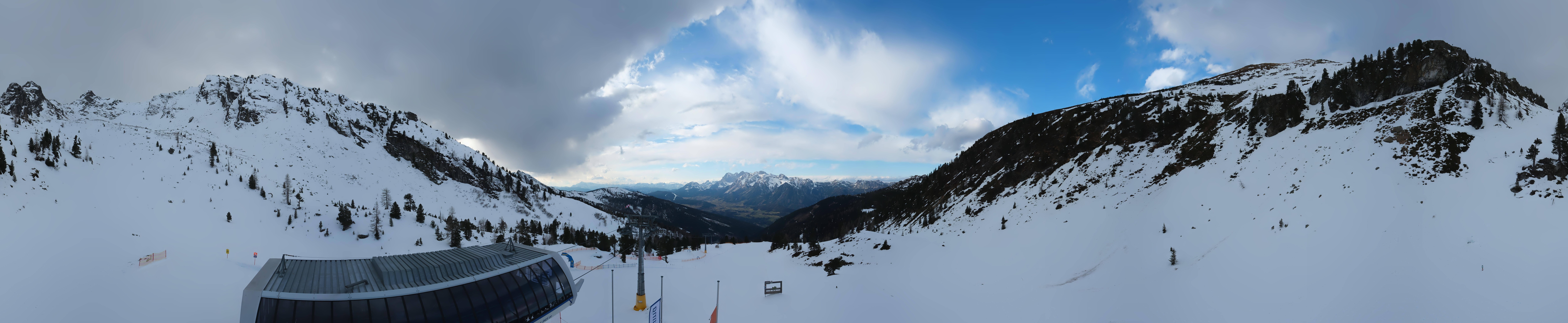Archived image Webcam Hauser Kaibling, Styria - View towards Schladminger Tauern