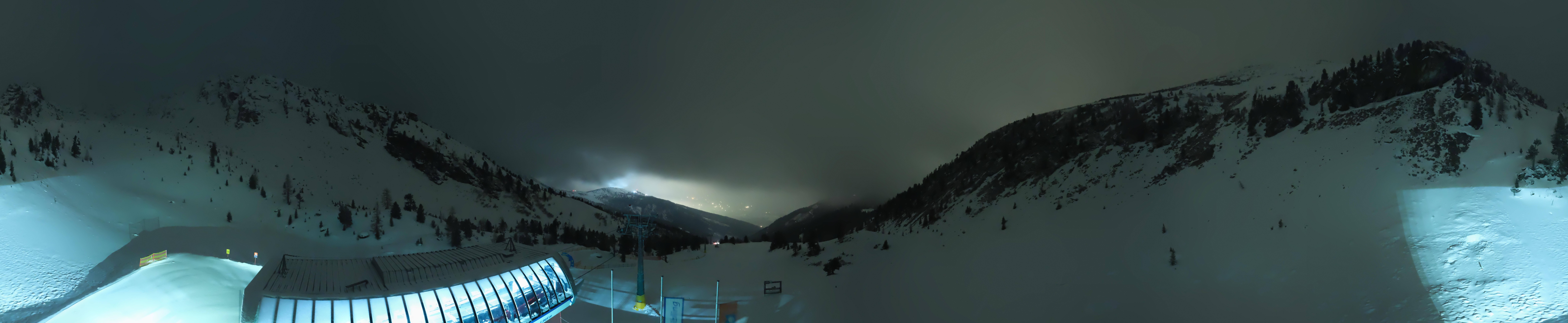 Archived image Webcam Hauser Kaibling, Styria - View towards Schladminger Tauern