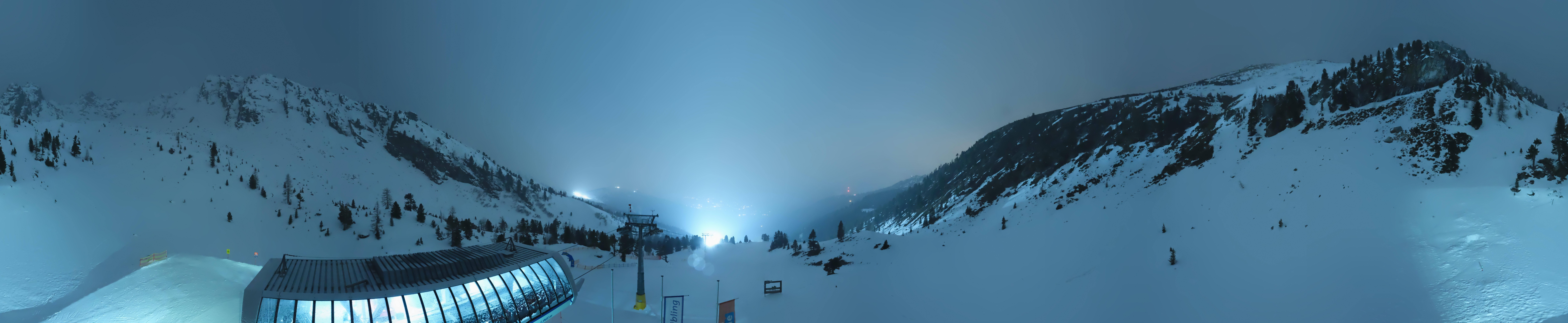 Archived image Webcam Hauser Kaibling, Styria - View towards Schladminger Tauern