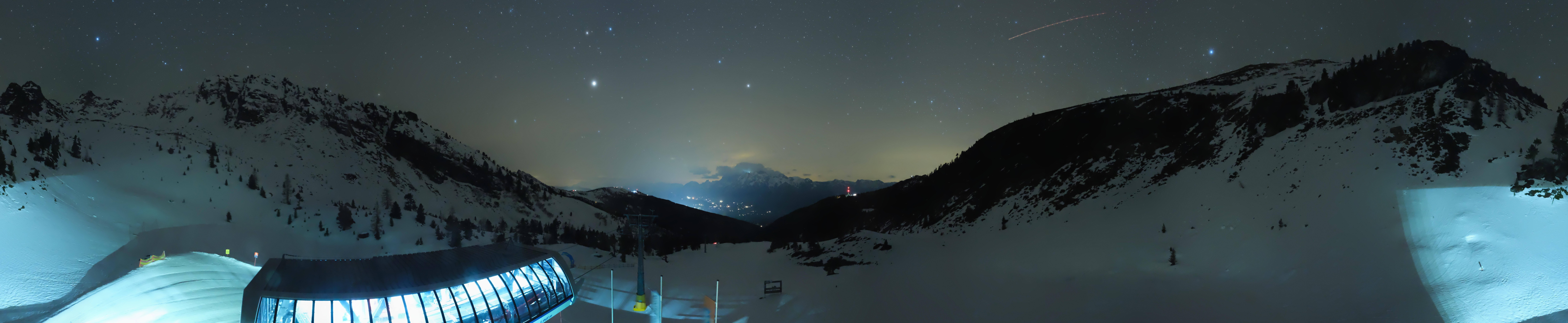 Archived image Webcam Hauser Kaibling, Styria - View towards Schladminger Tauern