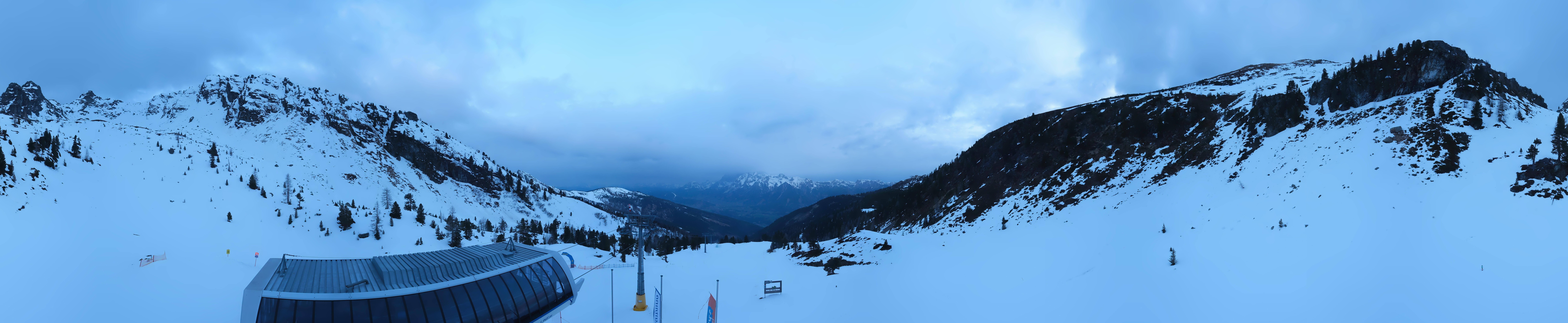 Archived image Webcam Hauser Kaibling, Styria - View towards Schladminger Tauern