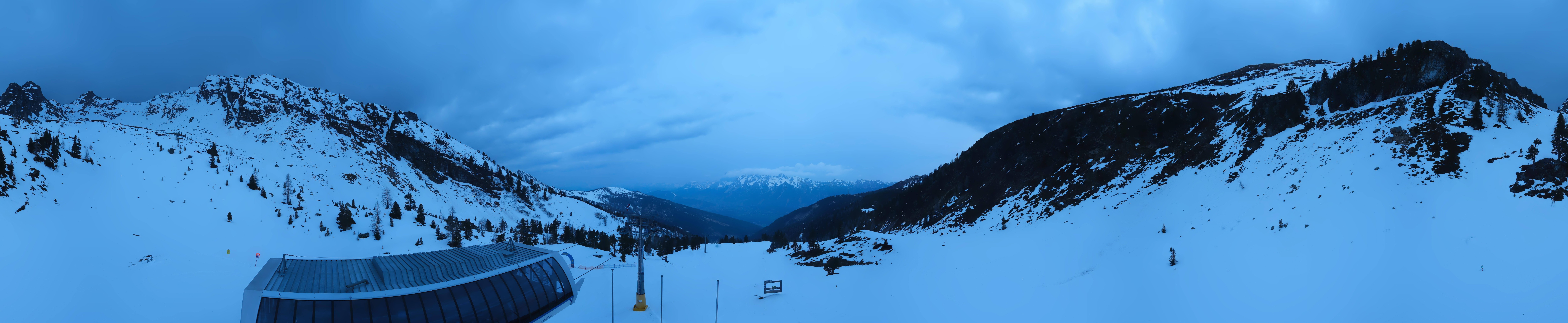 Archived image Webcam Hauser Kaibling, Styria - View towards Schladminger Tauern