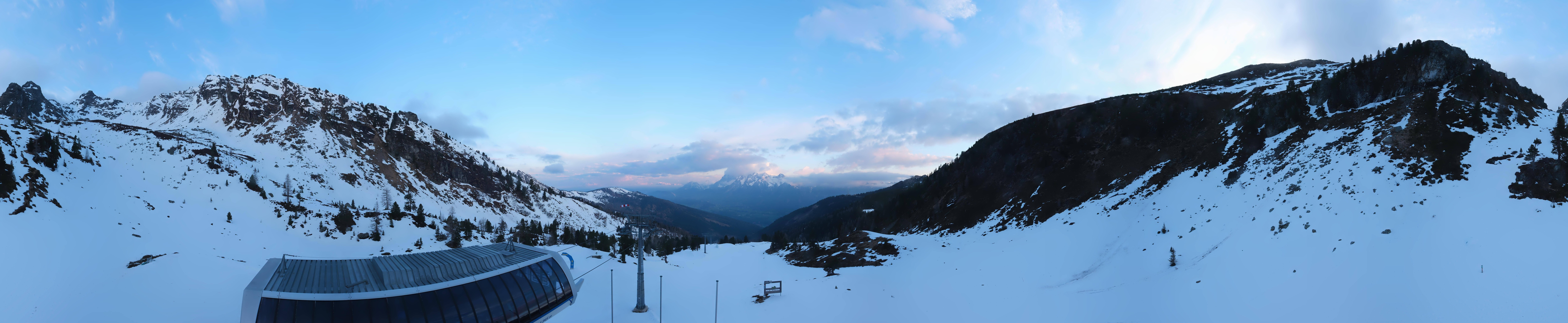 Archived image Webcam Hauser Kaibling, Styria - View towards Schladminger Tauern