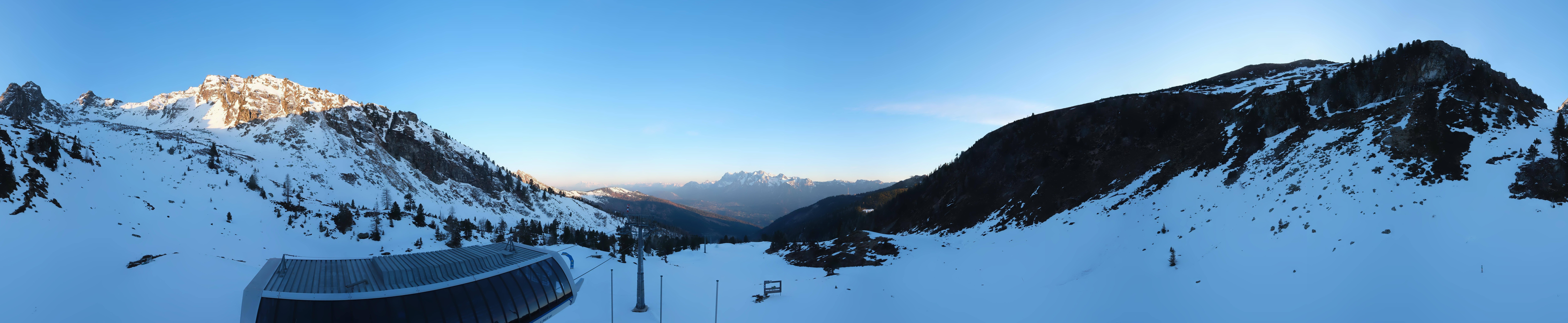 Archived image Webcam Hauser Kaibling, Styria - View towards Schladminger Tauern