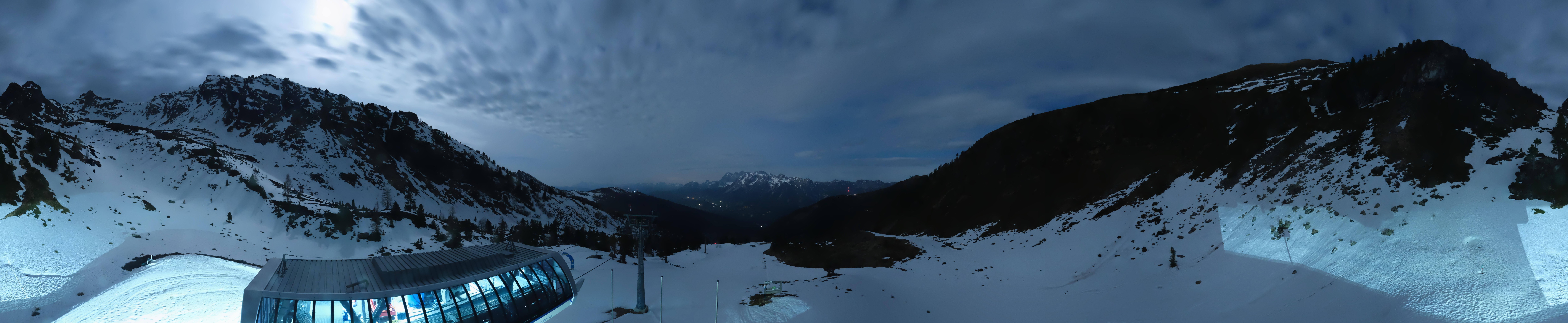 Archived image Webcam Hauser Kaibling, Styria - View towards Schladminger Tauern
